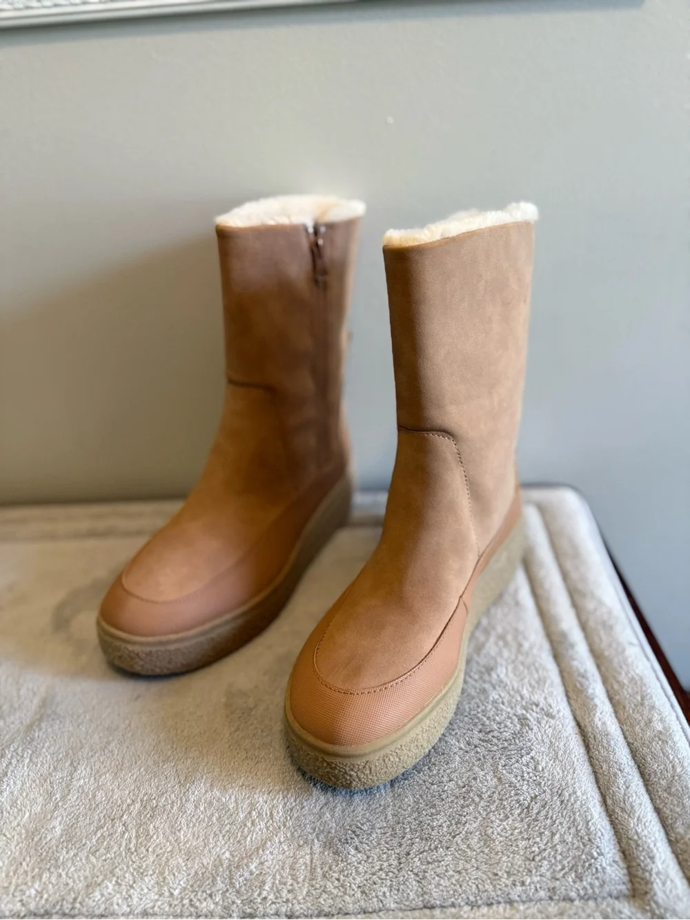 Rocket Dog Alora Tan Faux-Shearling Winter Boot with Side Zip